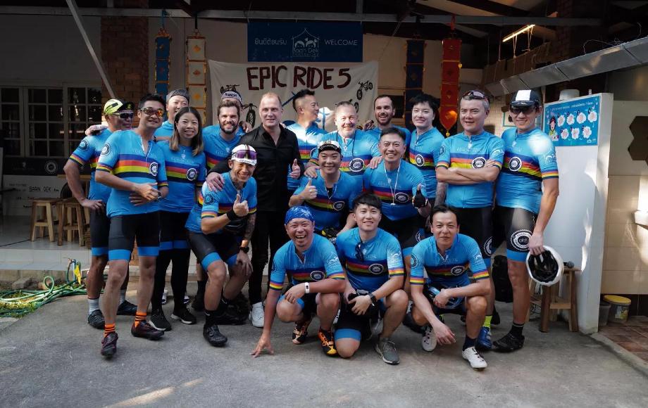 Edrington colleagues posing for group photo after cycling